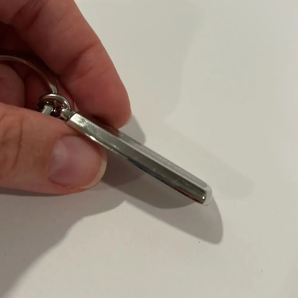 NWOT Mercedes-Benz Silver Key Chain - Picture 3 of 5